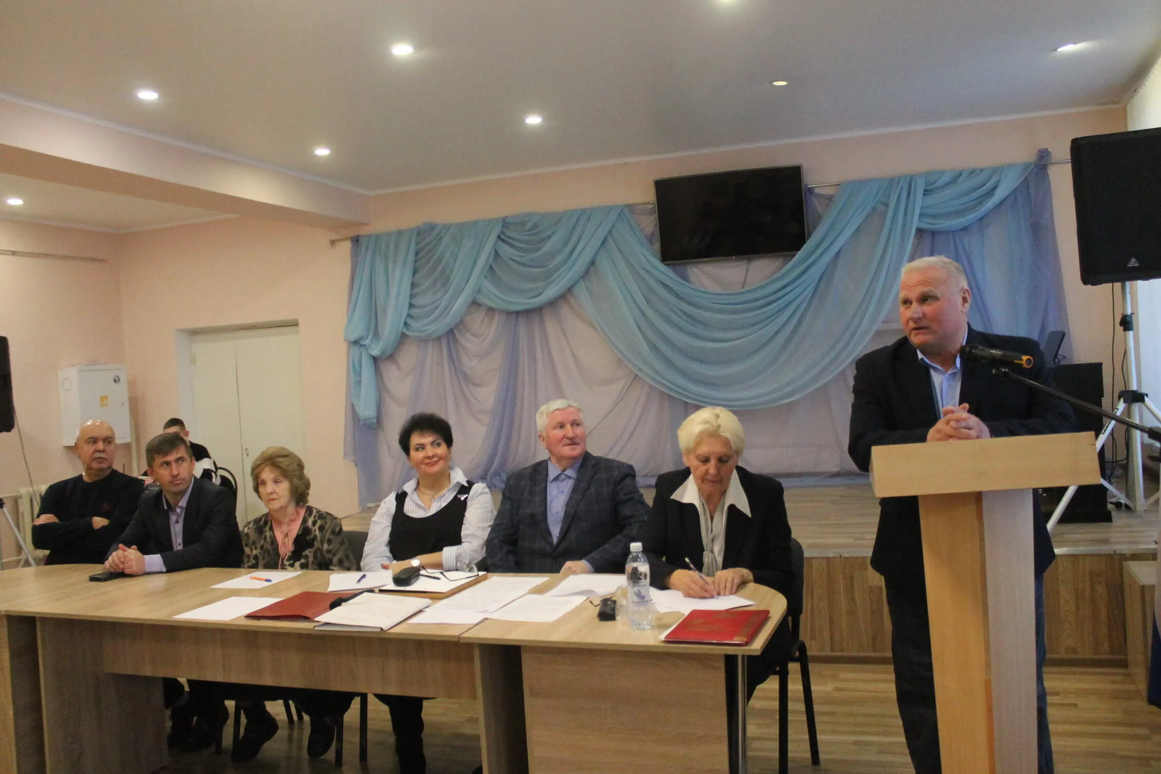 В Карачеве прошел пленум районного совета ветеранов