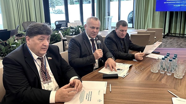 Спикер брянской облдумы Валентин Суббот участвует в Совете законодателей РФ