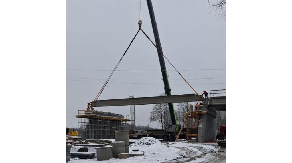 В брянской Унече по нацпроекту ремонтируют путепровод