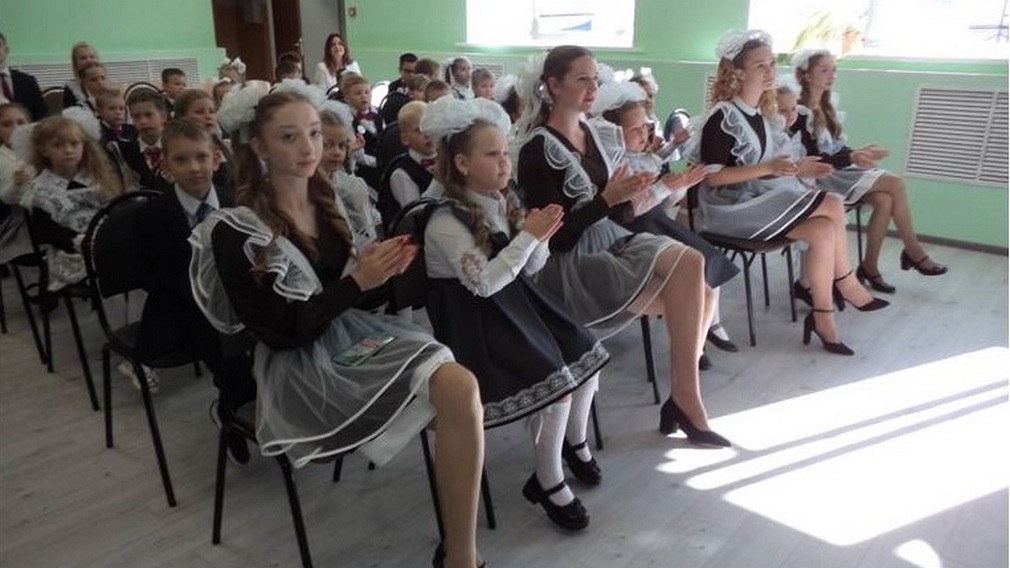 В 2024 году в брянском Дятьково провели капремонт городской гимназии