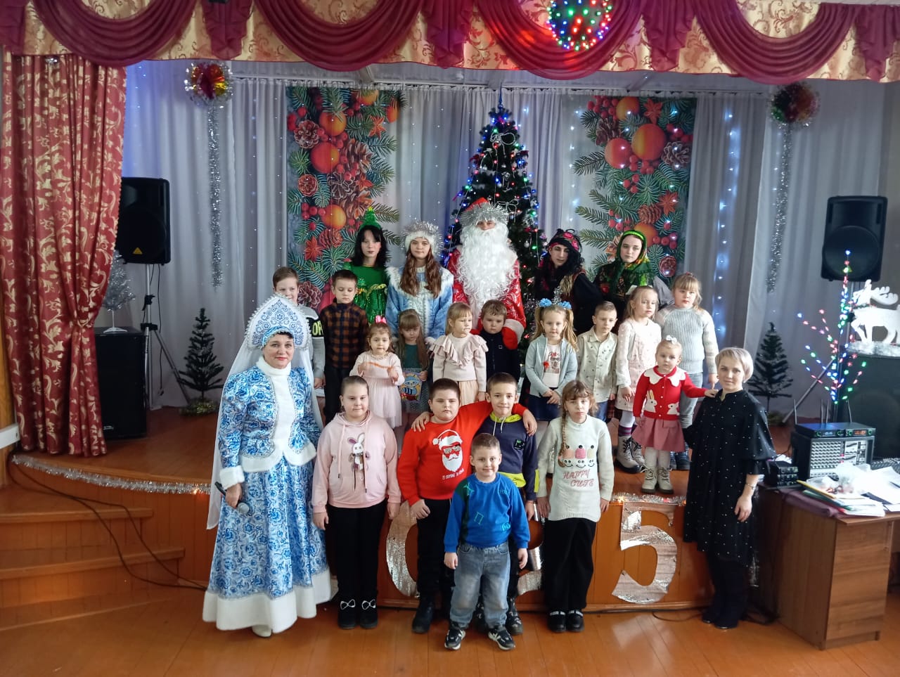 В Вельяминовском ПДК прошёл театрализованный детский утренник