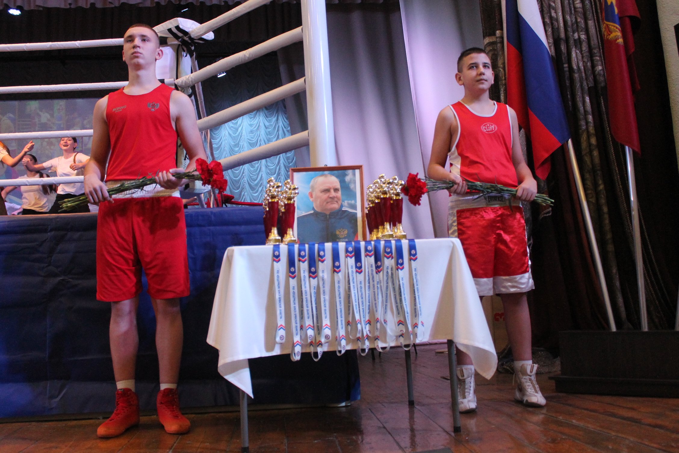 В Карачеве открылись трехдневные Чемпионат и Первенство Брянской области по боксу памяти тренера Петра Александровича Антипова