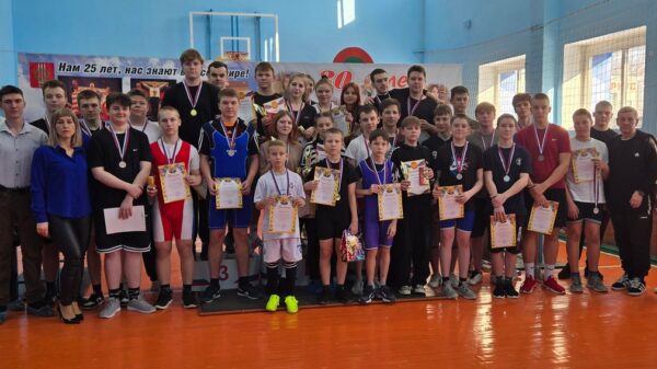 В брянском Климово провели  рождественский турнир по жиму лежа