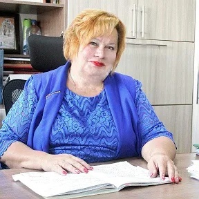 Директор Карачевского РДК Светлана Горбатова о службе по контракту