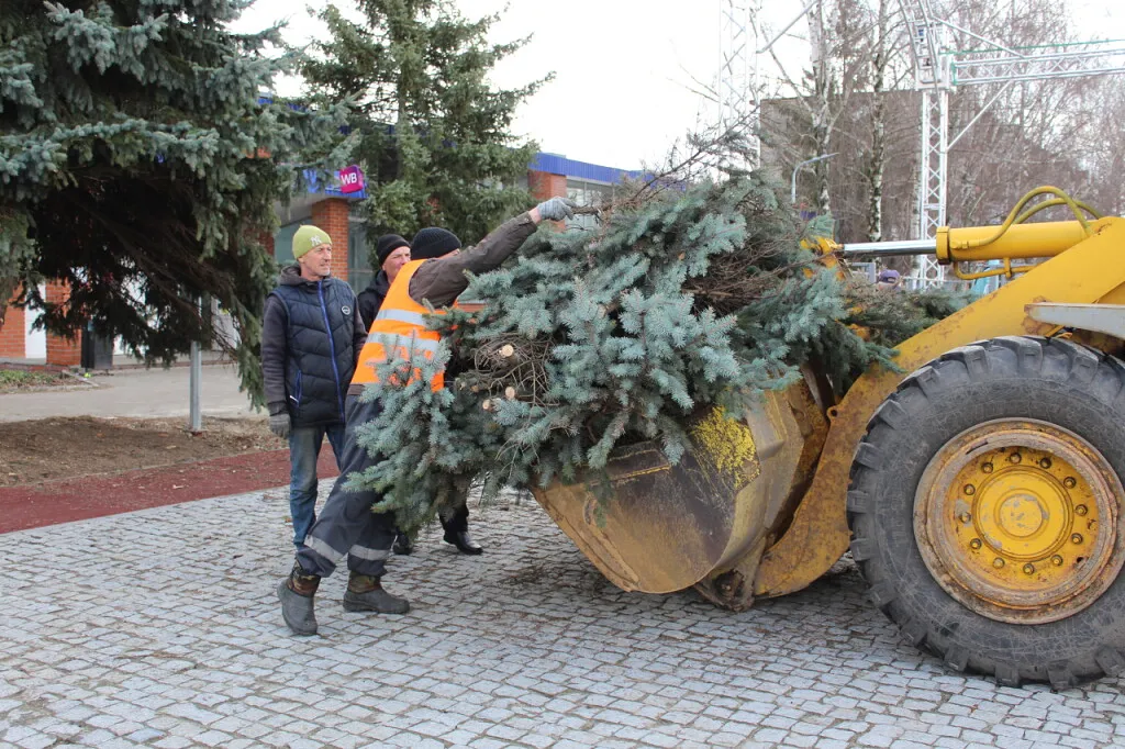 В Карачеве прошел общеобластной субботник