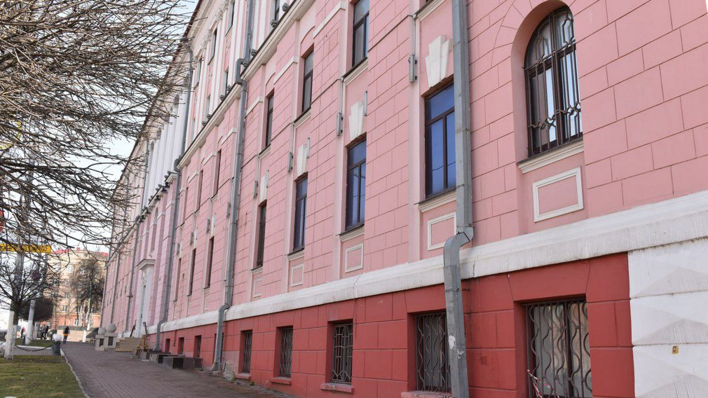 В сентябре в брянский филиал первого меда примут около 200 студентов