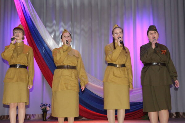 В брянской Суземке состоялся IV районный патриотический фестиваль «Патриоты России»