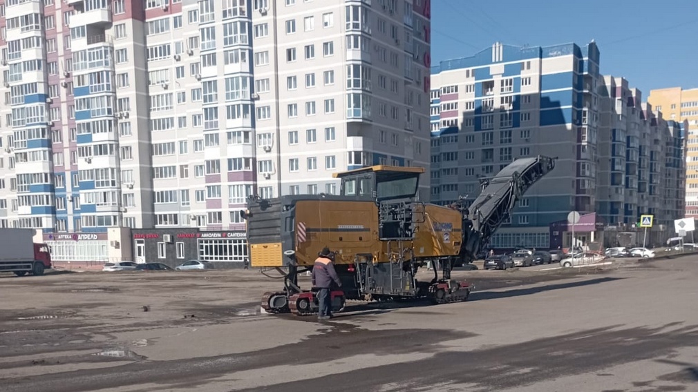 В Брянске начался  капитальный ремонт участка дороги по улице Горбатова