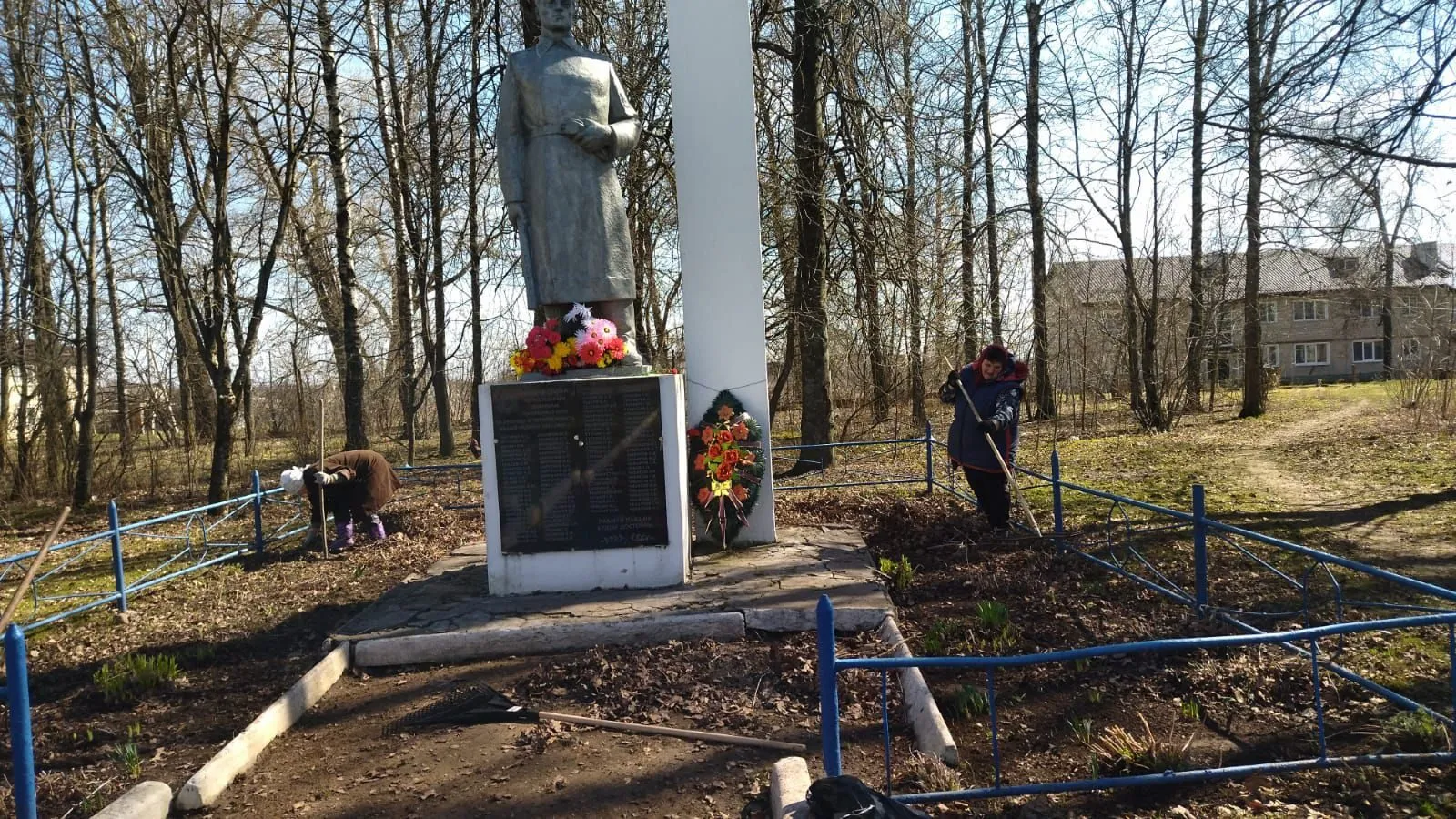 Субботник в масштабе района