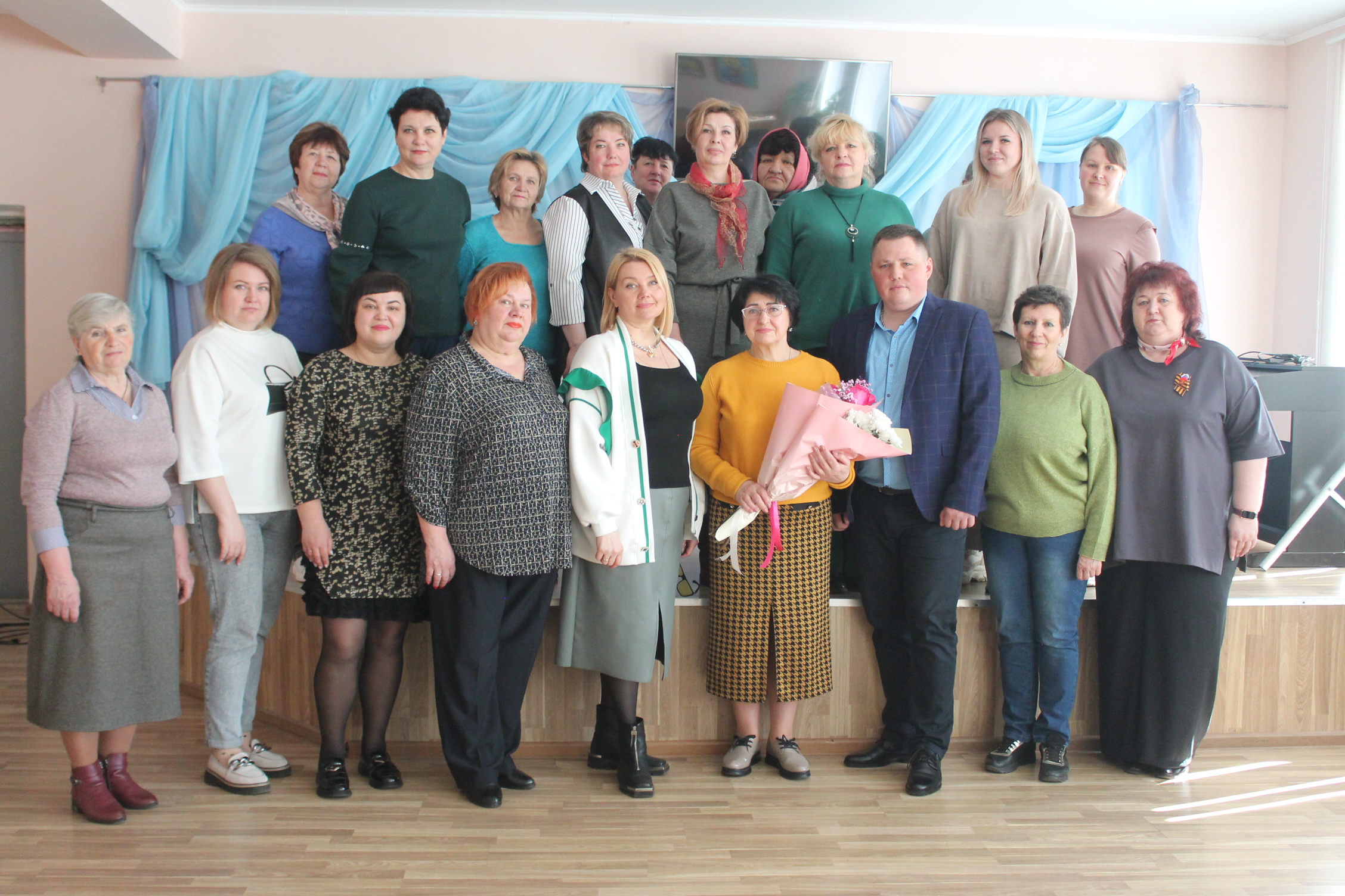 Надежда Макарова : юбилей с творческим успехом