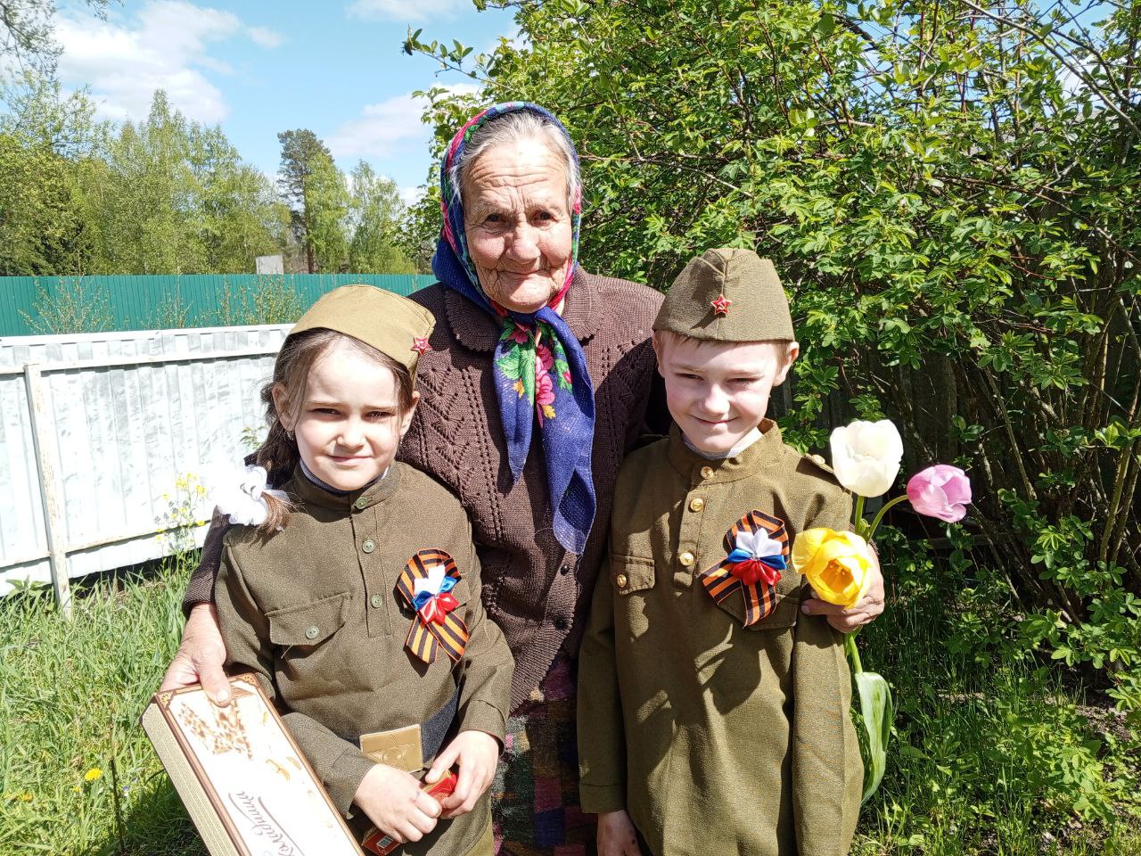 Мылинская библиотека поздравила детей войны с юбилеем Победы