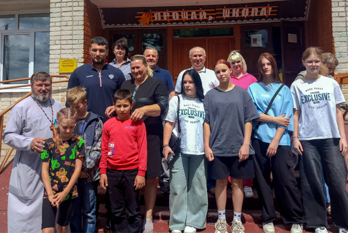 Известный брянский самбист Артём Осипенко провёл мотивационную встречу в Суземском районе