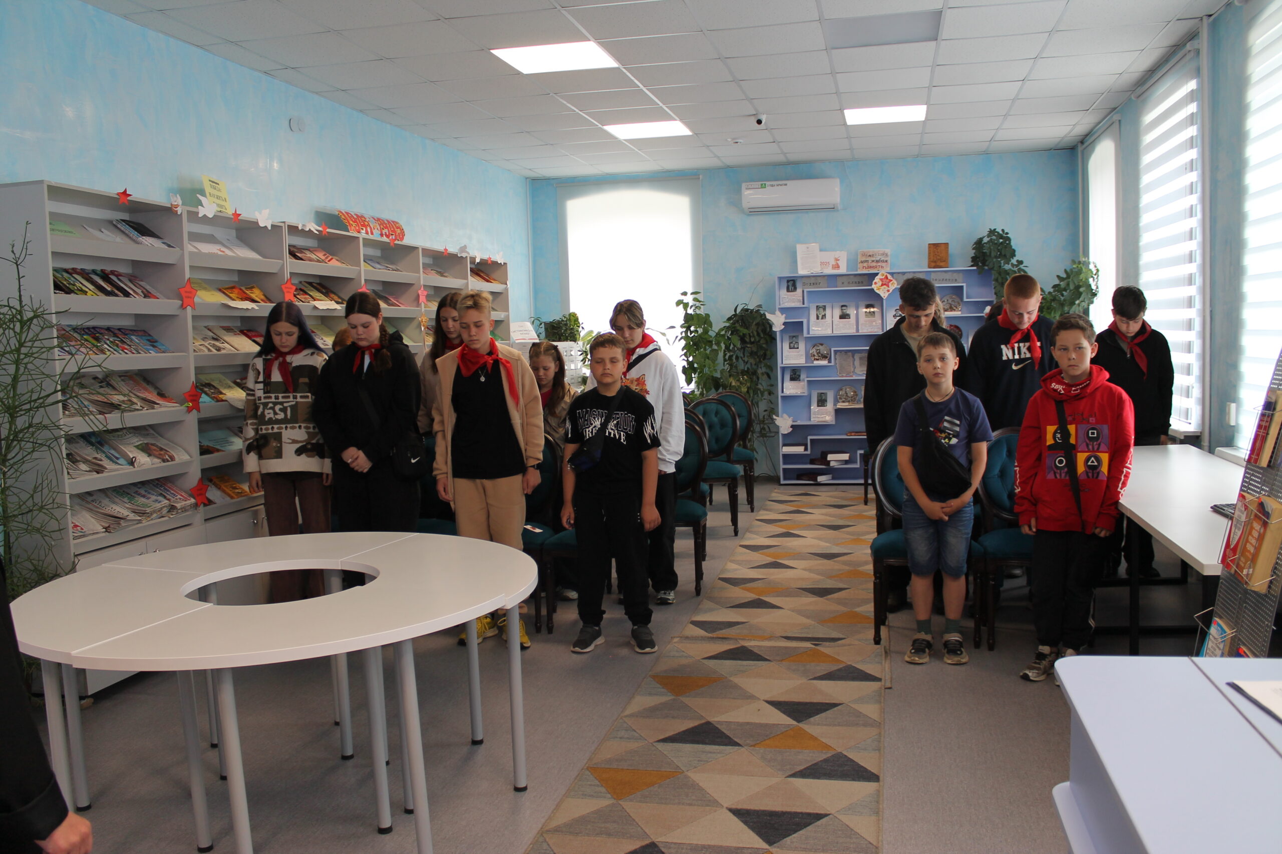 В Карачевской библиотеке прошел патриотический вечер памяти военных лет