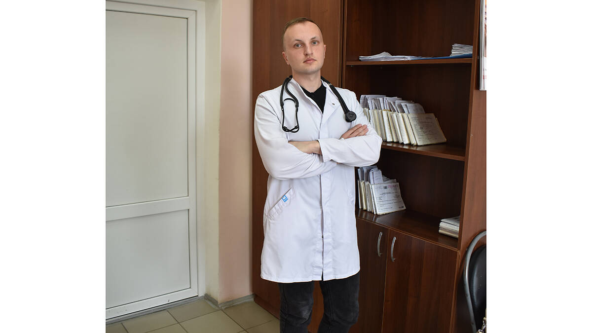 В Клетнянскую больницу пришли новые специалисты: как программы поддержки помогают развивать медицину в районе