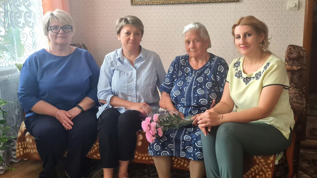 95-летний юбилей отметила труженица тыла из Суземки