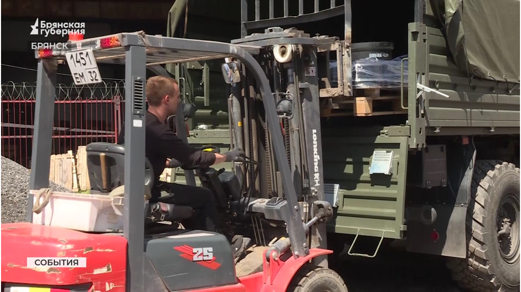 «Народный фронт» отправил бойцам СВО автозапчасти для внедорожников