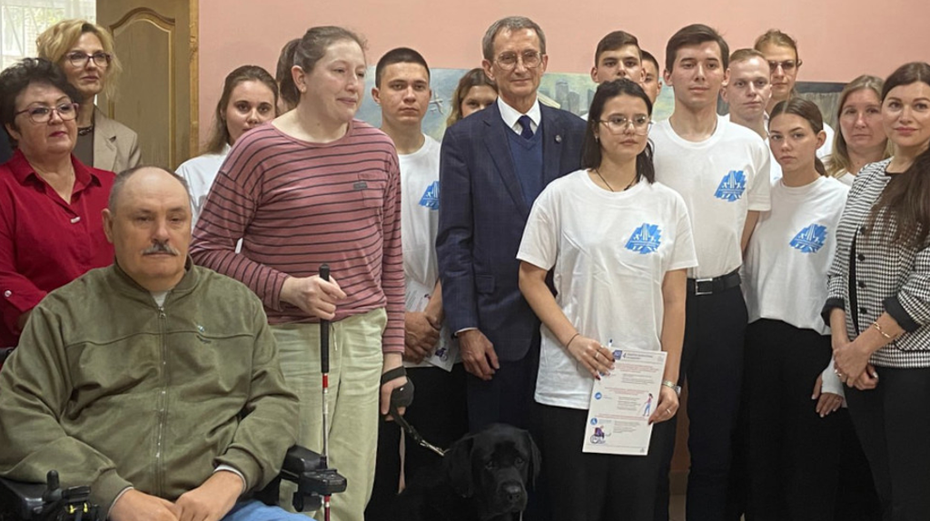 Член ЦИК России Николай Левичев обсудил с брянскими волонтёрами поддержку избирателей с инвалидностью