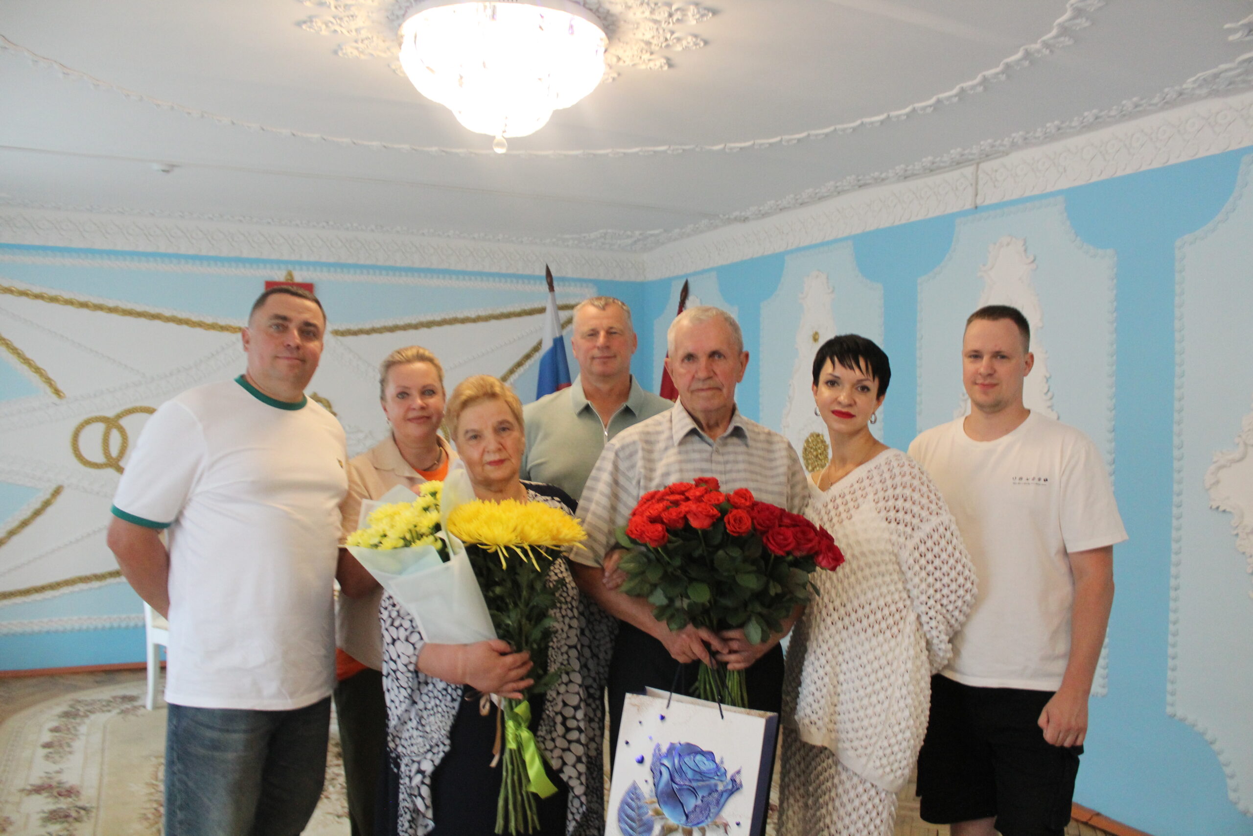 Изумрудные сердца Карачева —  55 лет под знаком верности