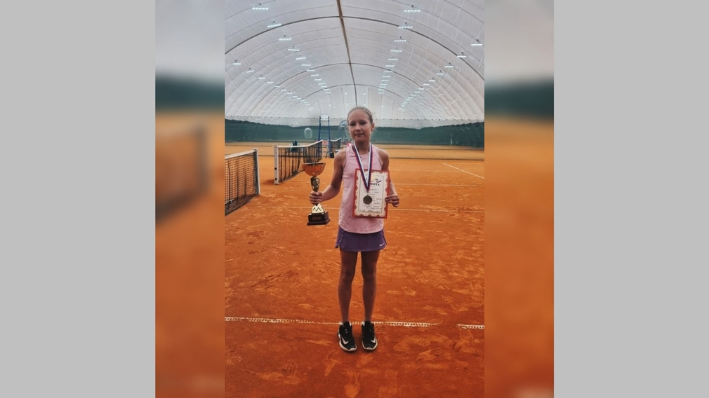 Брянская теннисистка Любовь Коваль заняла третье место  на соревнованиях в Подмосковье