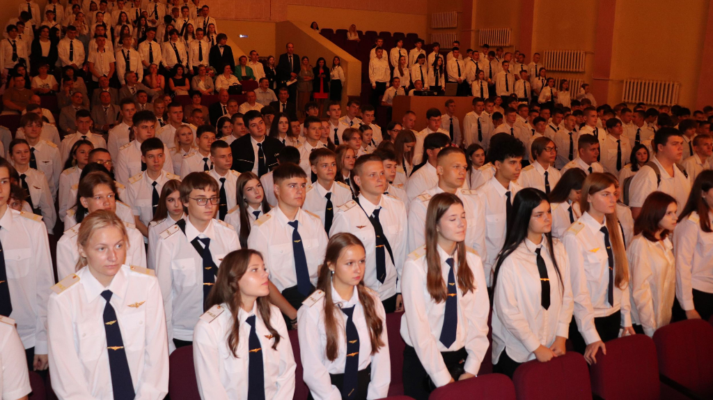 Меленской школе Брянской области исполнилось 80 лет