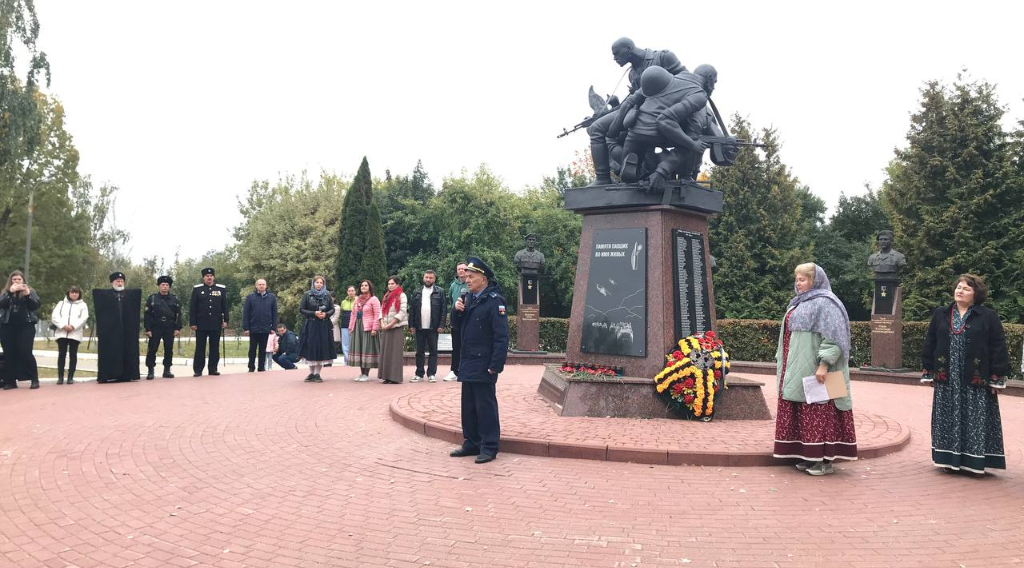 Фестиваль казачьей культуры «Слетье» стартовал в Брянске