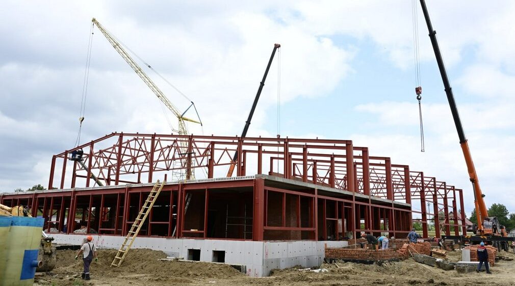 В Трубчевском районе Брянской области появится спорткомплекс с бассейном