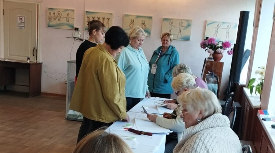 Карачевский район показывает высокую явку во второй день голосования