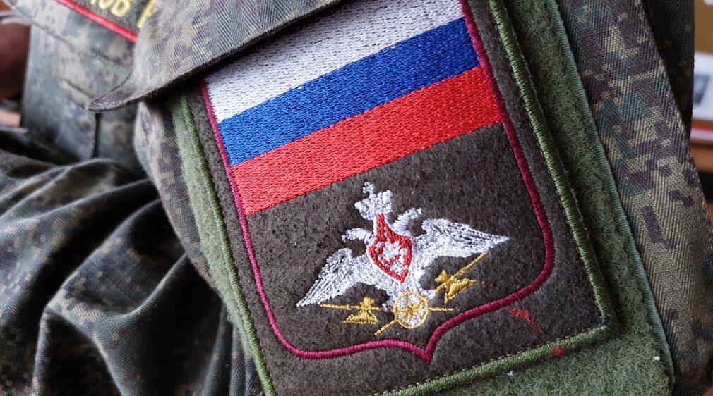 Брянские военнослужащие обратились к отцам в преддверии праздника