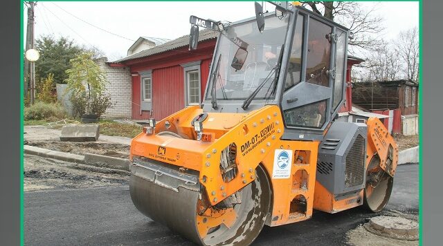 В Советском районе Брянска ремонтируют участок улицы Горького по нацпроекту
