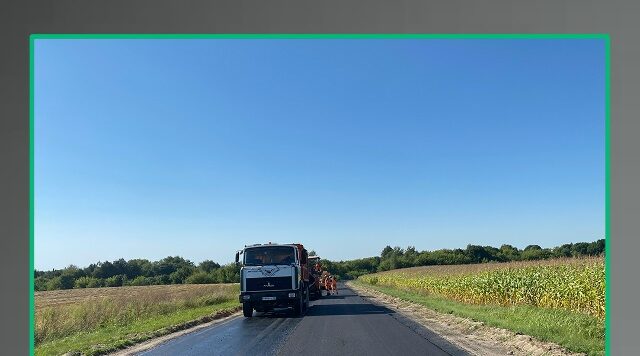 В Стародубском округе ремонтируют дорогу Нижнее-Истровка – Елионка