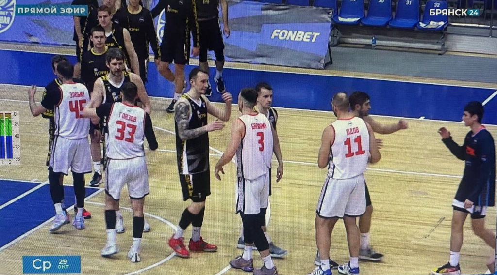 «Десна» обыграла «Русичи» со счётом 90:83 в стартовом матче сезона.