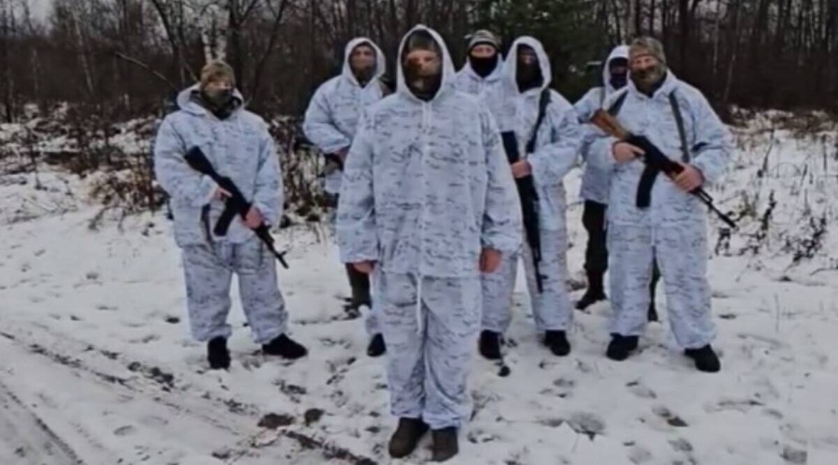 Волонтеры Суземского района помогают ЦСН «Защита»