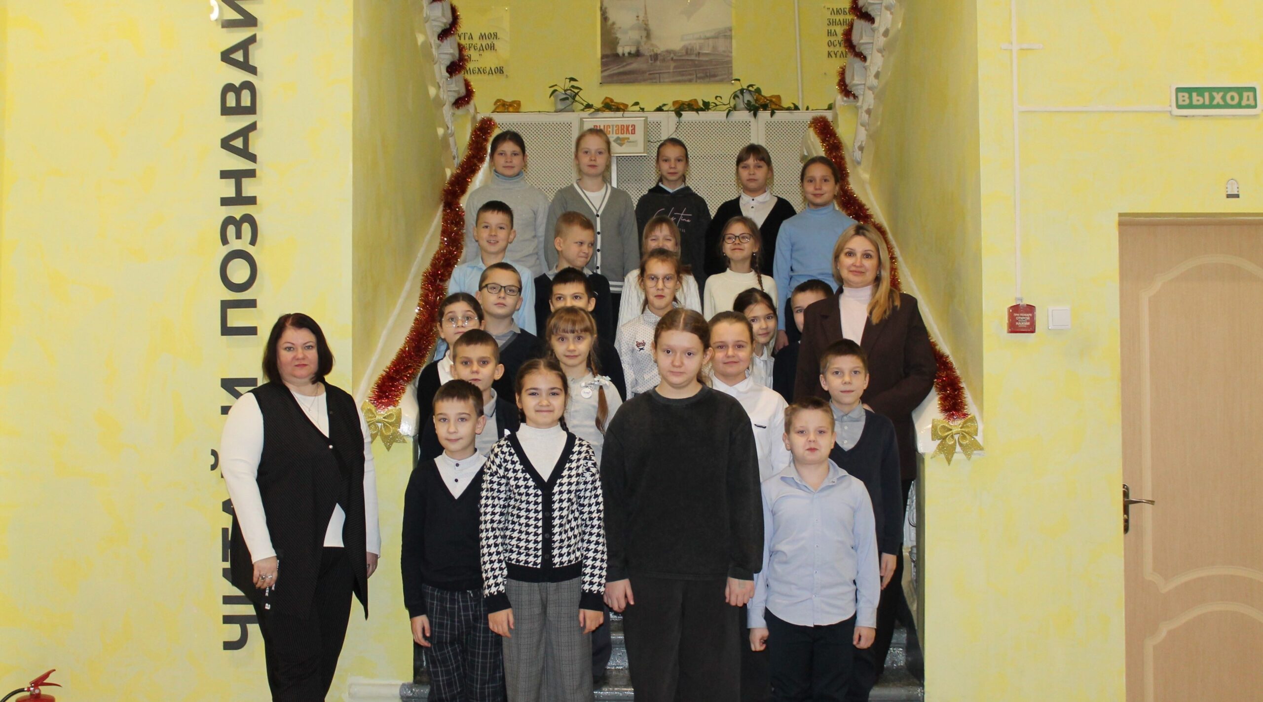 В районной  библиотеке прошёл урок мужества ко Дню героев Отечества