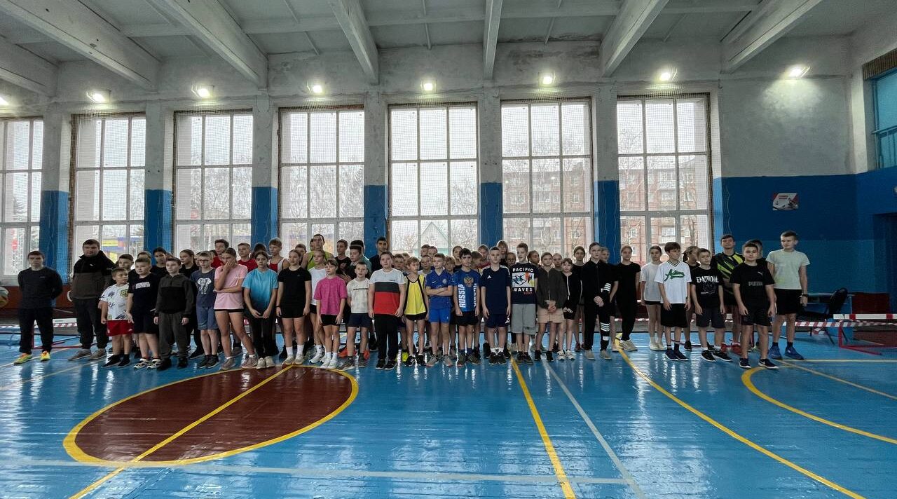 В Карачеве завершилось первенство по ОФП, посвящённое Году защитника Отечества