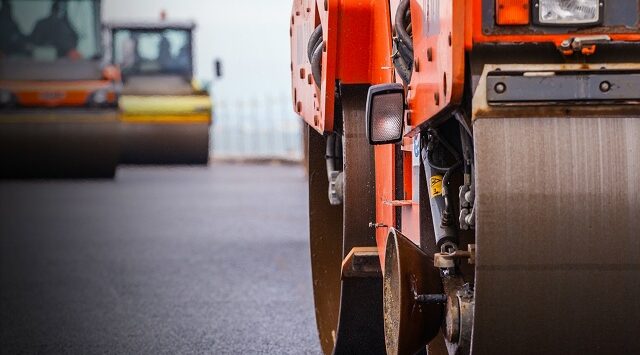 Участок дороги в Комаричи-Севск  отремонтируют