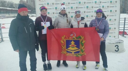 Брянские лыжники уверенно победили в гонке Чемпионата ЦФО