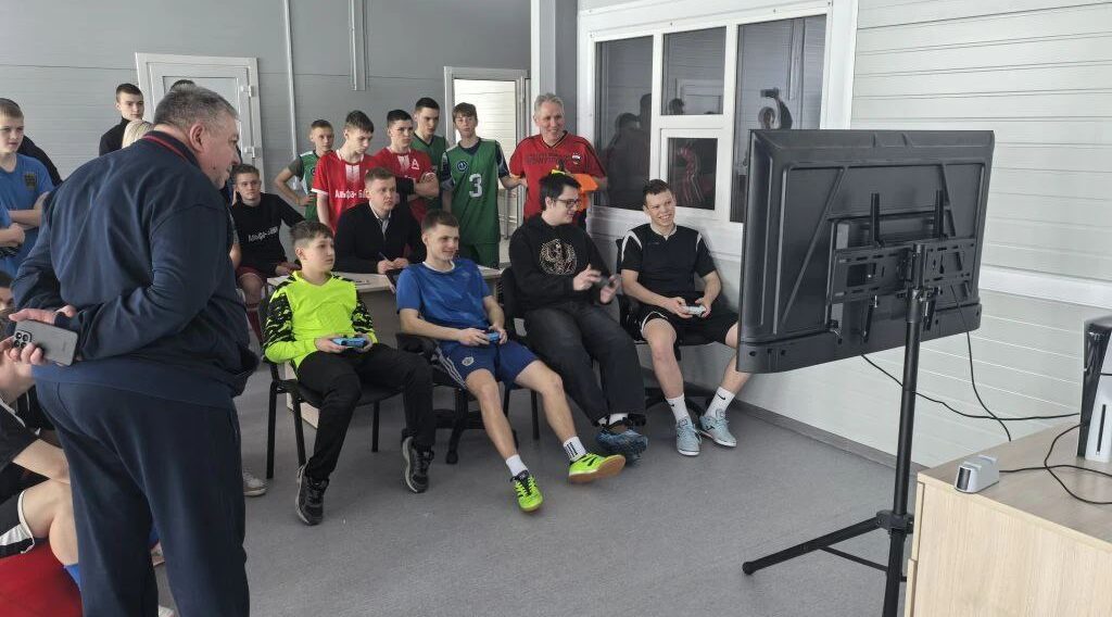 В брянском Жирятино проходит  турнир по фиджитал-футболу