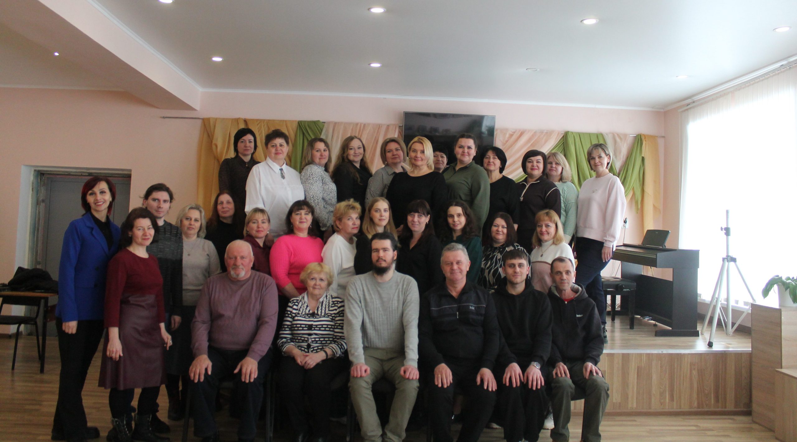 Светить ярко и зажигать светом других﻿