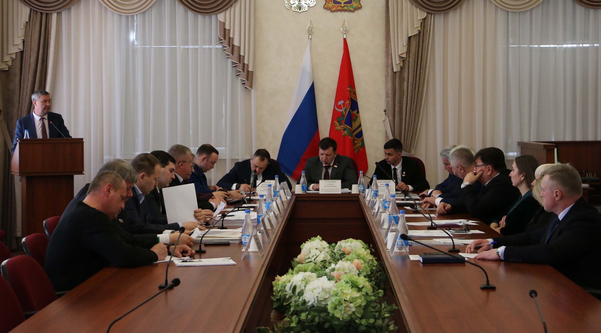 В Брянске и Клинцах до 1 мая устранят дефекты на гарантийных дорогах