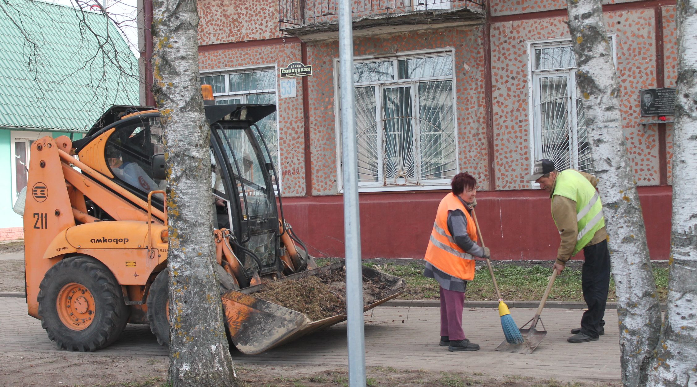 В Карачевском районе прошел субботник
