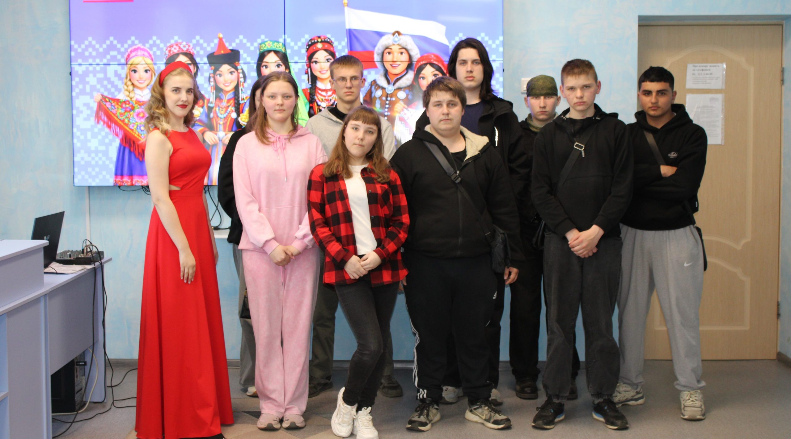 В Карачевской районной библиотеке прошли фольклорные посиделки «Заветы доброй старины»