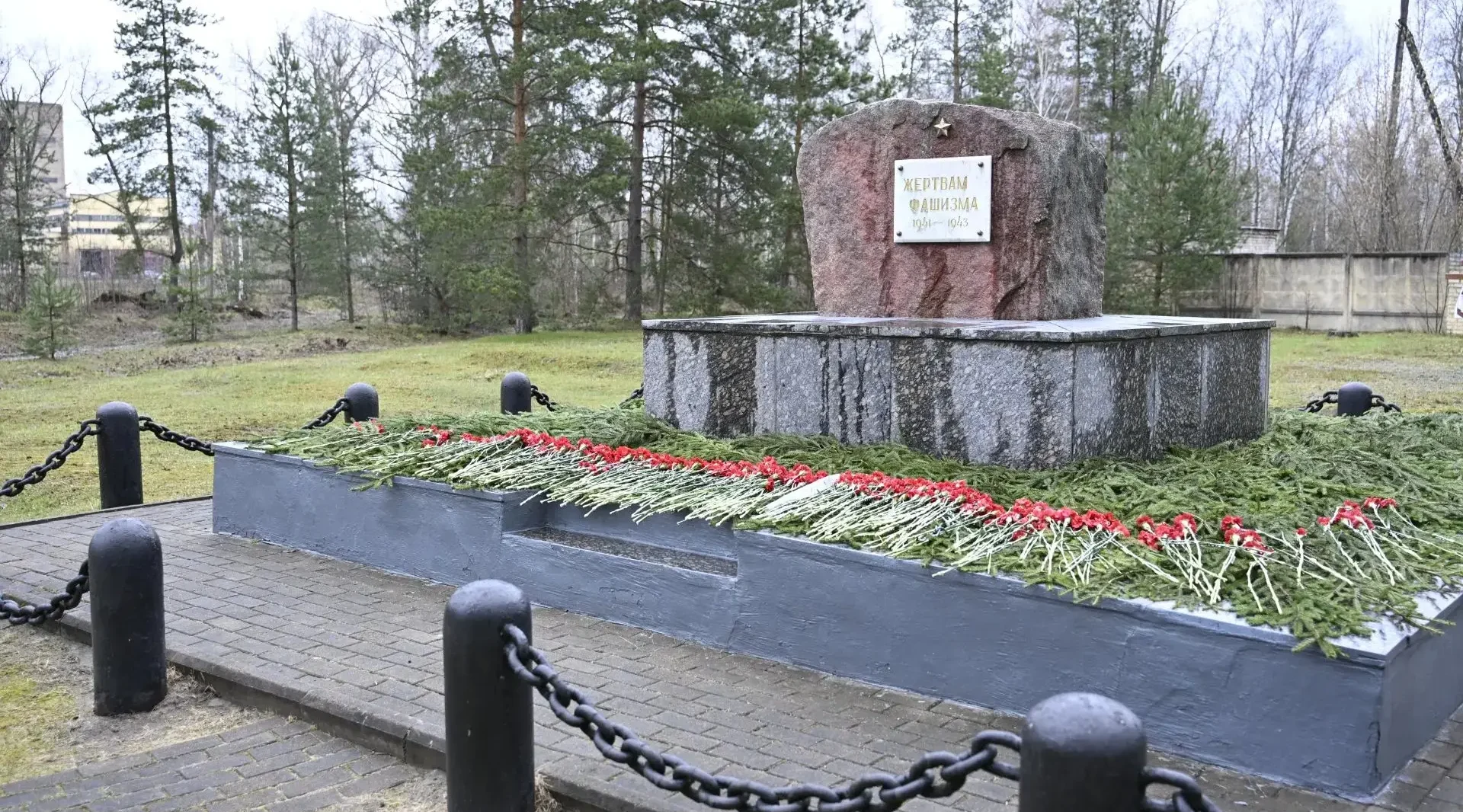 По поручению  Владимира Путина в Брянске создадут мемориал на месте концлагеря «Дулаг-142»