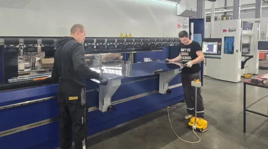 В Брянске наладили выпуск новой техники для безопасной перевозки животных