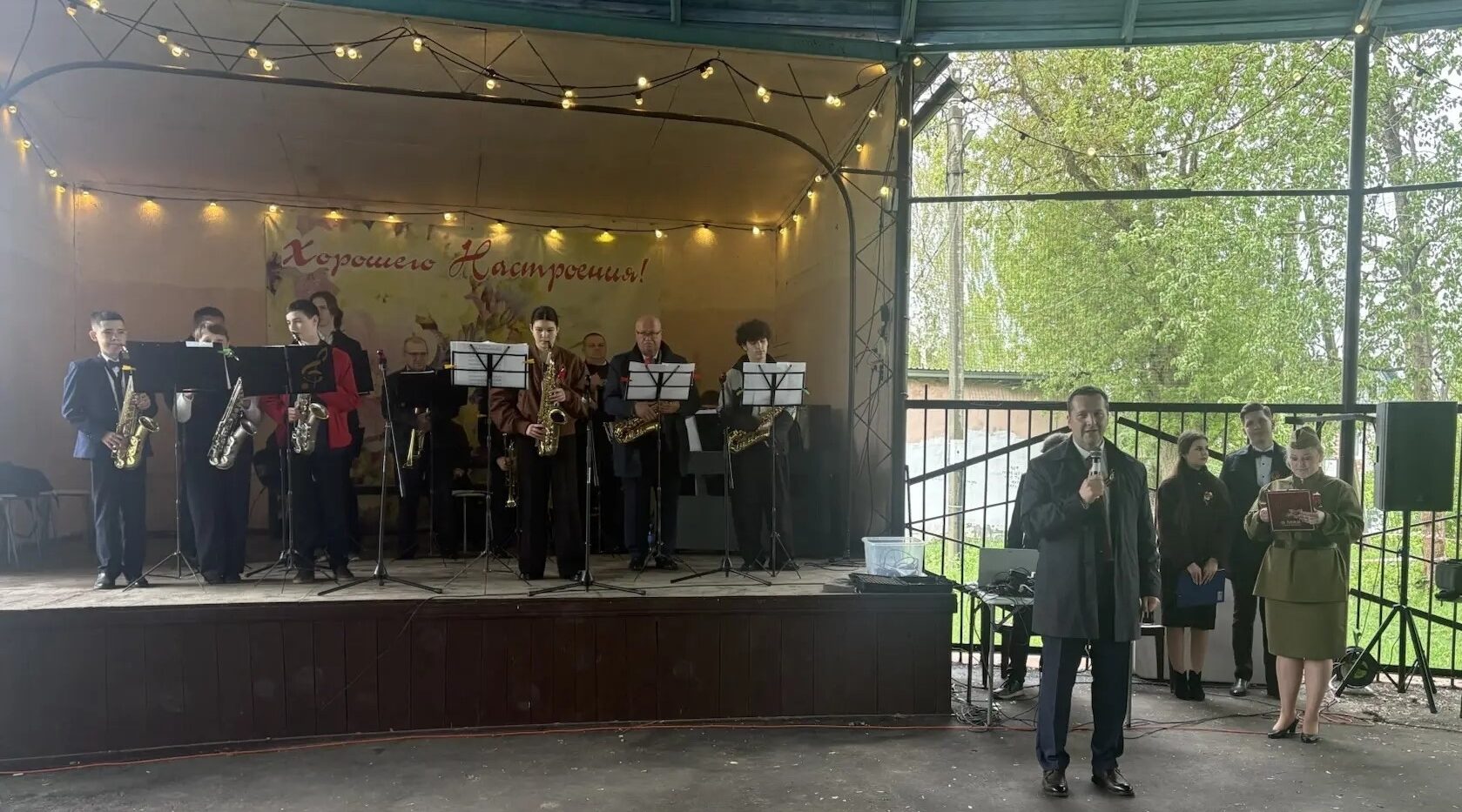 В Карачеве 9 мая прошли праздничные выступления и выставка