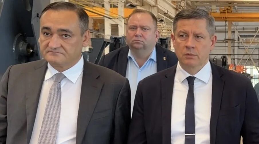 Егор Ковальчук посетил производственную площадку «Брянский арсенал»