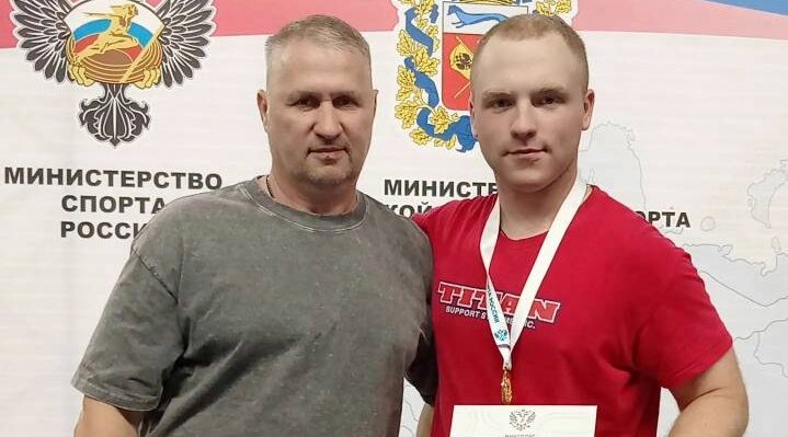 Брянский спортсмен завоевал золото Первенства России по пауэрлифтингу