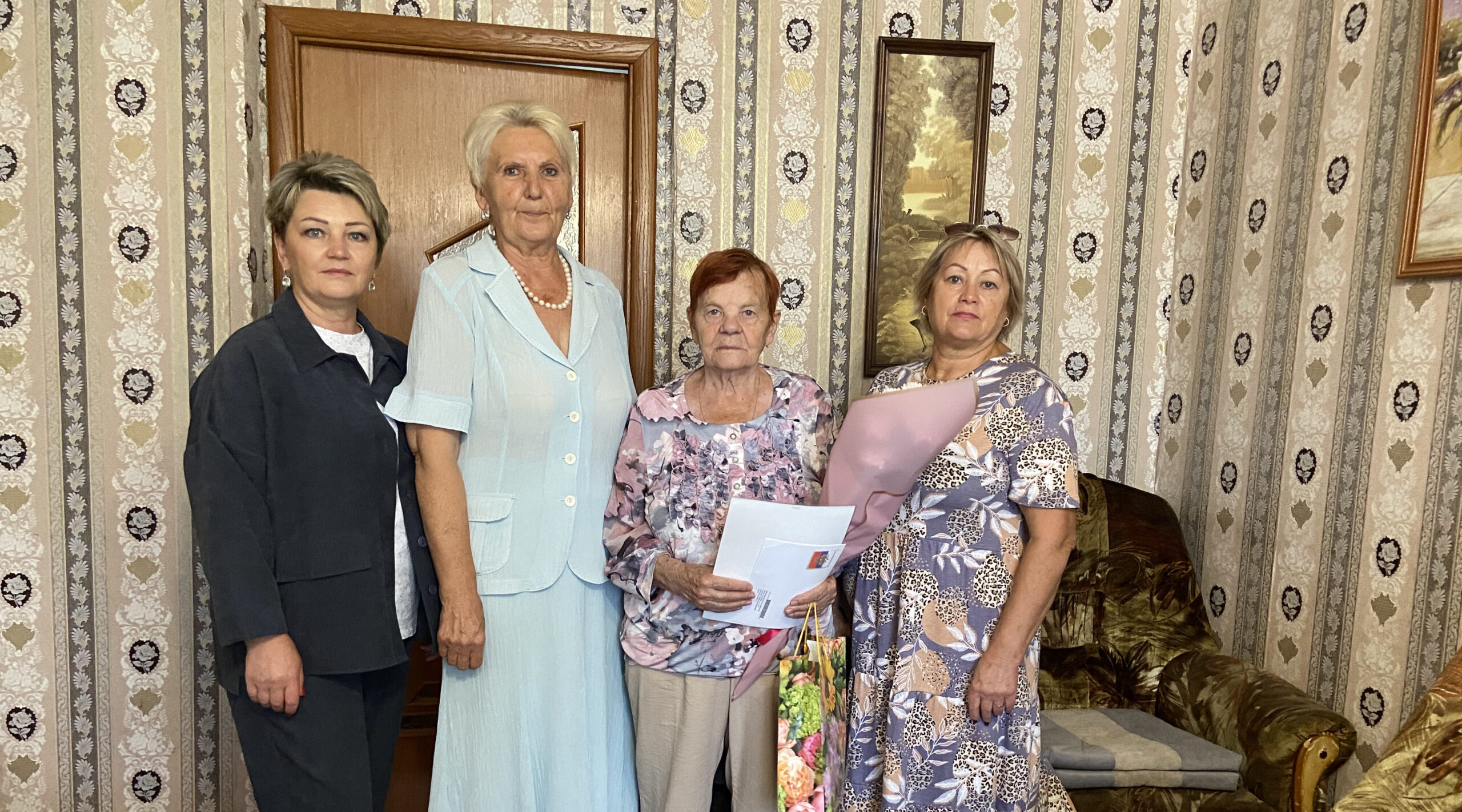 90-летний юбилей отметила жительница Карачева